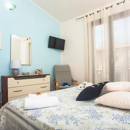 Casa Vacanze Luna Pula Buitenkant foto