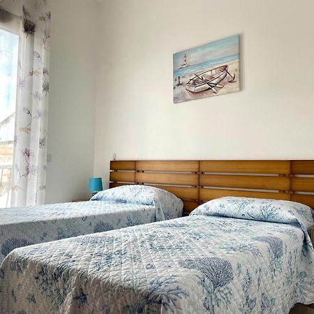 Casa Vacanze Luna Pula Buitenkant foto