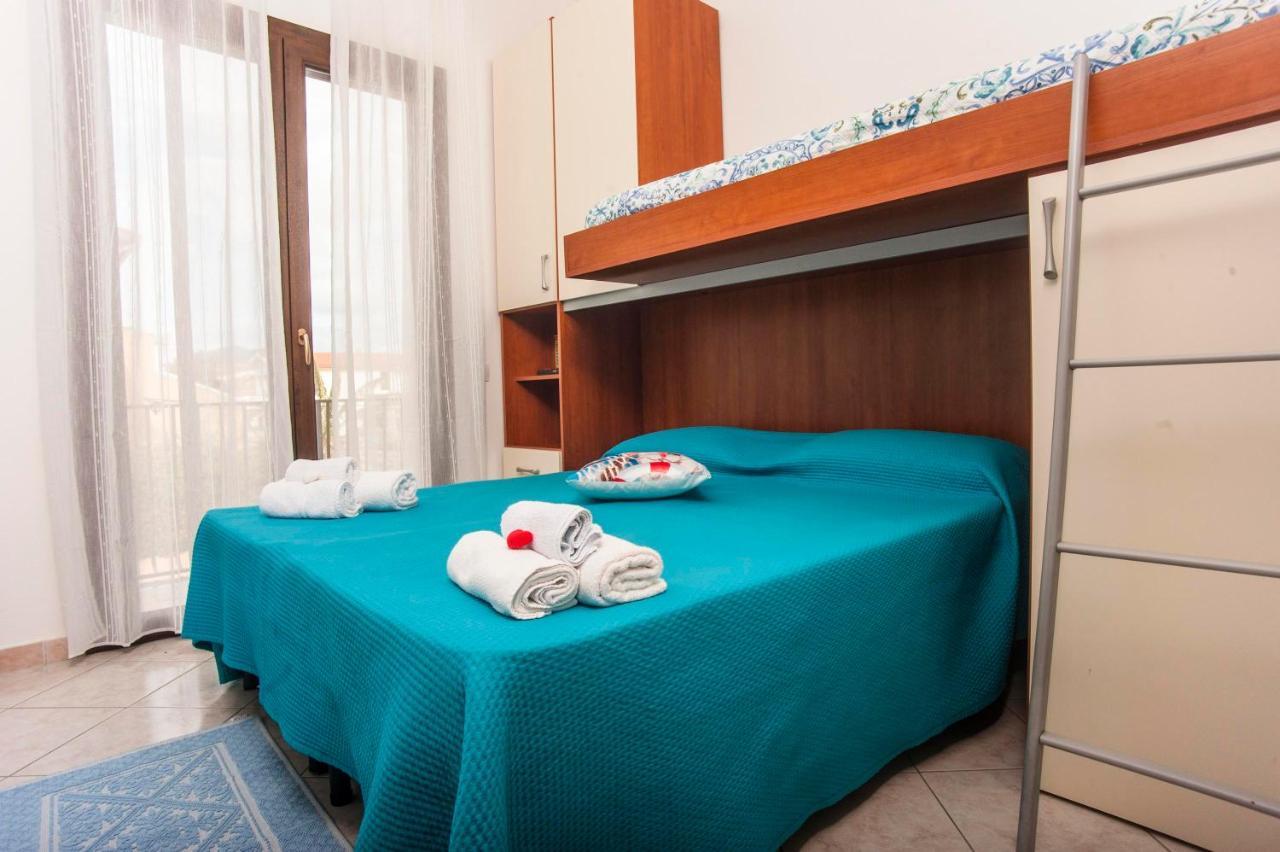 Casa Vacanze Luna Pula Buitenkant foto