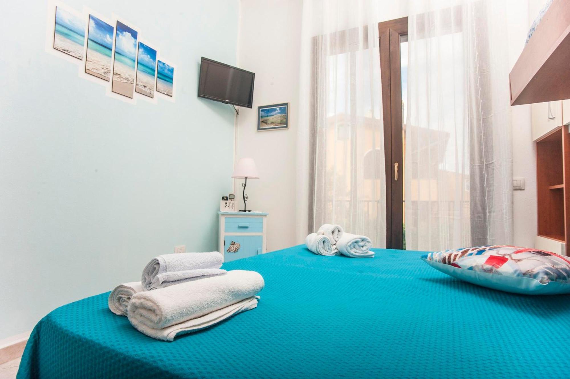 Casa Vacanze Luna Pula Buitenkant foto